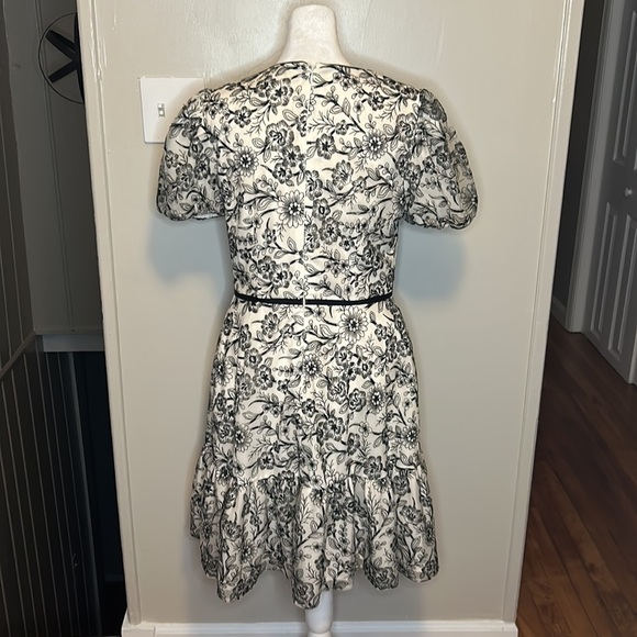 Gal Meets Glam Viola Raffia Embroidered Formal Cocktail Dress New Size 6 - Picture 8 of 13